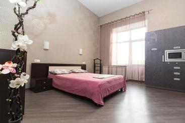 هتل Apartments Karamel Ip Kurtukov V.a