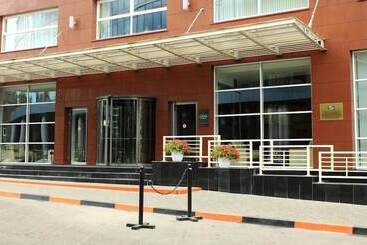 فندق Gostiny Dom