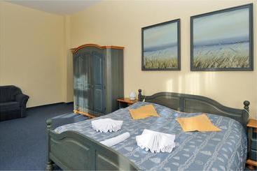 فندق Villa Nautilus