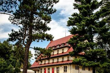 Parkhotel Skalní Město