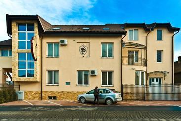 ホテル Pension Palazzo