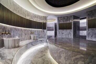 Отель Sheraton Grand Adana