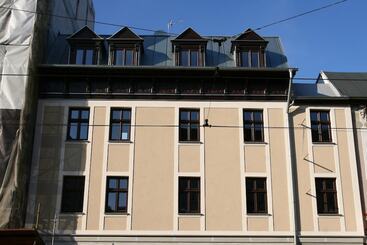 Soda Hostel & Apartments