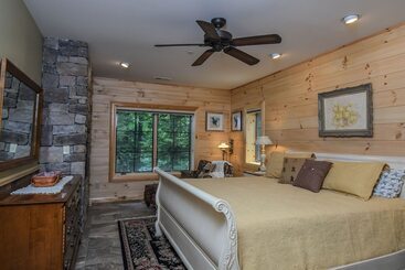 Сельский дом Boulder House