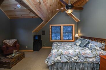 Сельский дом Brookside Retreat