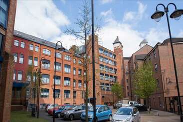 Comfy Rooms In Leicester   Hostel