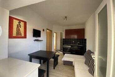 פנסיון Lighthouse Vodice