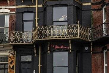 צימר The Albion Rooms