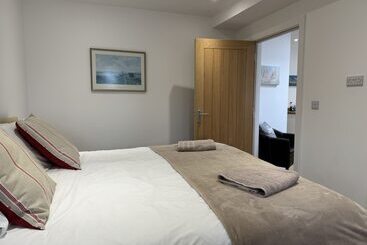 مبيت وإفطار The Pilot Boat Inn