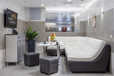 هتل Gold Inn Garden