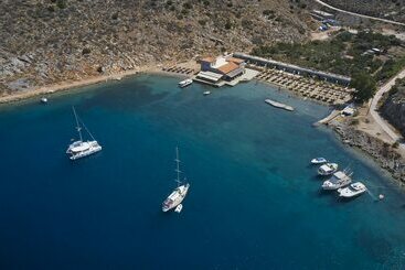 هتل Mandraki Beach Resort   Adults Only