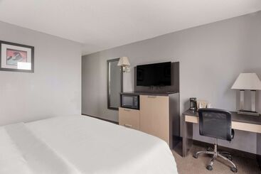 בית מלון כפרי Quality Inn