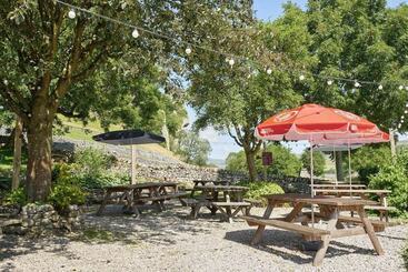 ホテル The Tennants Arms