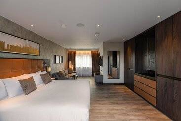 膳宿费 The Fellows House Mews