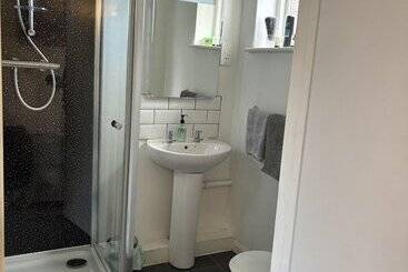 مبيت وإفطار The Half Moon Inn