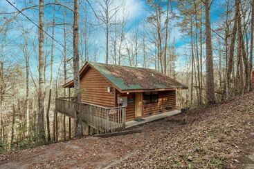 کلبه Star Struck Hot Tub Heart Shaped Jetted Jacuzzi Stone Gas Log Fireplace