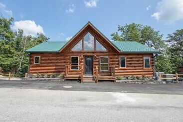 کلبه Eagle Falls By Eagles Ridge Resort