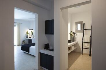 Hotel Absolute Paradise Santorini  Adults Only