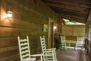 Squirrel S Leap By Eagles Ridge Resort