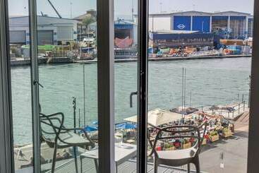 קוטג'' Endless Summer