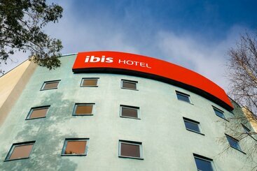 호텔 Ibis London Heathrow Terminal 5