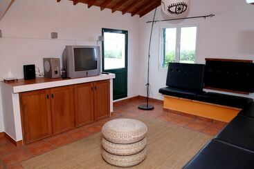 پانسیون Mosteiros Vineyard House