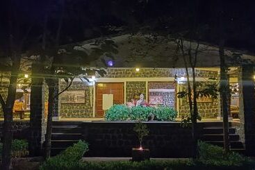 リゾートホテル Bandhavgarh Meadows