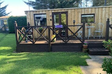 Сельский дом The Retreat