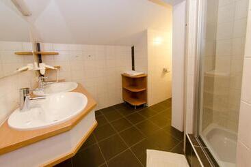 Отель Jutel Obertraun