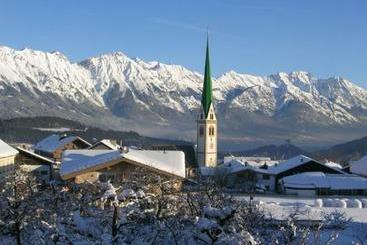 تختخواب و صبحانه Nockspitz Pension