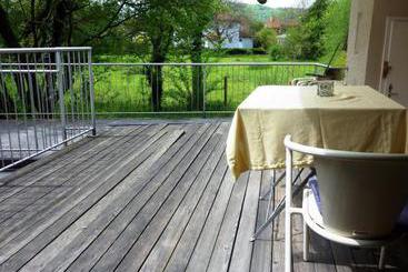 酒店 Privatzimmer Feiertag