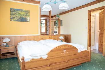 酒店 Weinberghof & Weingut Lagler