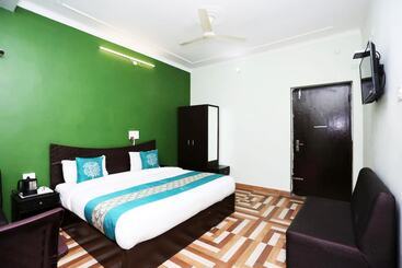 ホテル Goroomgo Sweet Sunset Resort Nainital