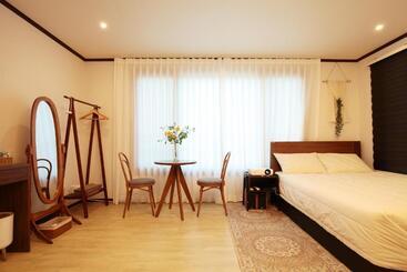 Pensão Seogwipo The Hyeyum Stay