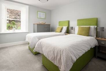 コテージ Up North Stays