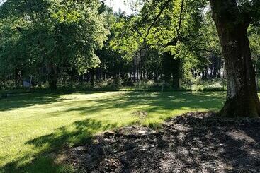 Пансион Chambres D Hôtes Chez Jalaine