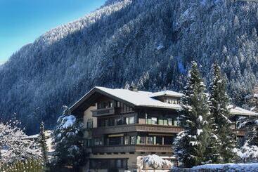 Aparthotel Landhaus St. Joseph