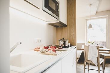 هتل آپارتمان Arabella Retreat & Spa