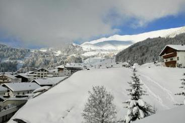 هتل Garni Alpendiamant