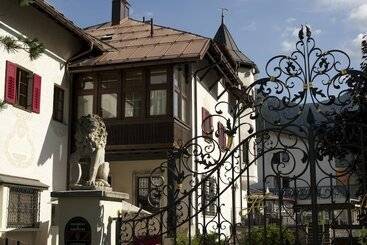 هتل Das Bergschlössl   Very Special