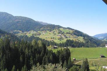 بيت ريفى Familienbauernhof Mesner