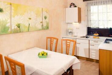 هتل Garni Elisabeth