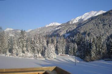 فندق Gasthof Pension Waldfriede