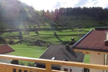 هتل Haus Barbara