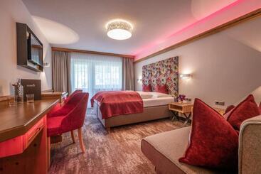 בית מלון כפרי Jägerhof Und Jagdhaus