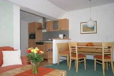 住宿加早餐  Pension Lehnerhof