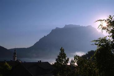 בית מלון כפרי Rustika