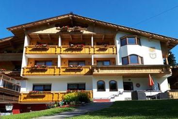 בית מלון כפרי Sonnwend