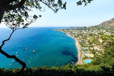 בית מלון כפרי Albatros