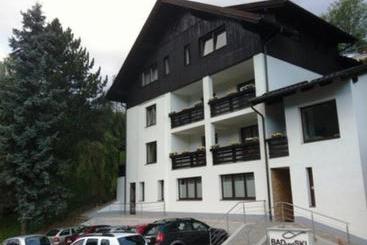 مبيت وإفطار Bad&ski Pension